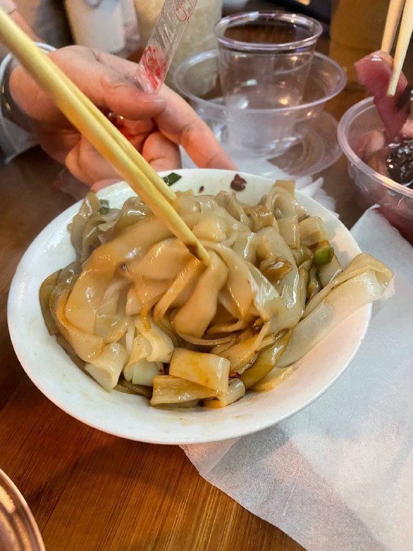 #Life #Food #长沙上周出差去长沙，作为一个常驻杭州的北方人，感觉长沙真的是很舒服