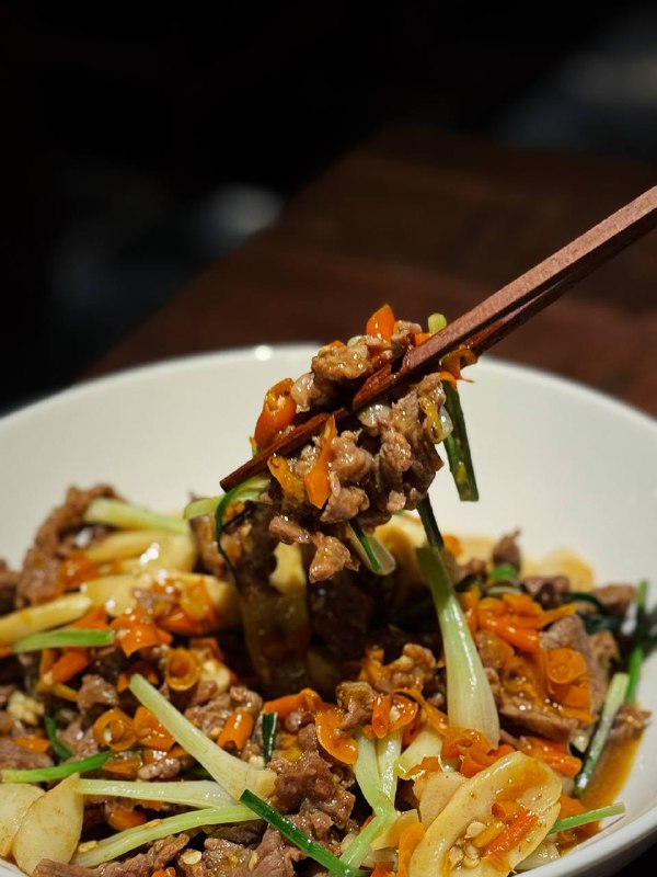 #Life #Food🥢 喜蕈XIIXUNG·山野土菜 🥢📍 杭州·余杭区· 荆长路40号（月芽自由餐厅隔壁）💴 人均：¥150藏身在荆长路，壹集的这个园区，和月芽、万岁是邻居