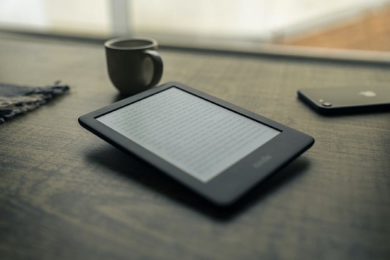 #Amazon #Kindle📖 亚马逊个人文档服务已原生支持推送 EPUB 格式📚 一直以来亚马逊个人文档服务（Kindle Personal Documents Service）仅支持推送 MOBI、PDF、HTML、TXT 等格式的电子书，对于常见且资源基数庞大的 EPUB 格式却不支持