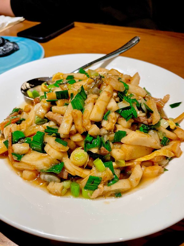 #Food #Life🦉 冬天除了火锅烤鱼真希望吃点别的，最近发现公司附近有开了一些不错的新店，索性尝尝看