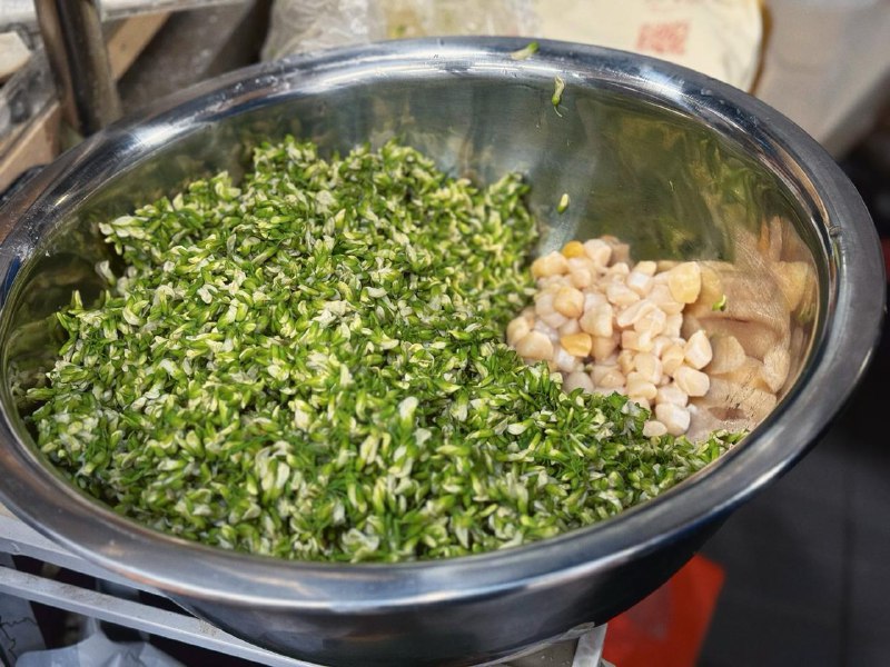 #Life #Food📒 本周觅食笔记：包子宴🤔 其实在杭州，很少能吃到山东沿海地区的那种海鲜包子