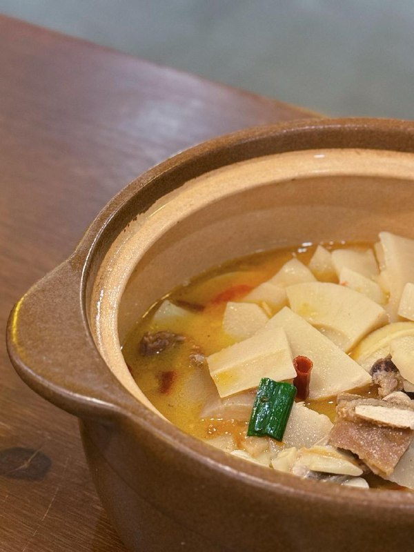 #Life #Food⛰️ 童妈妈山里菜 ⛰️ 📍 杭州·西湖区·文苑路（福缘居城西店隔壁）💴 人均：¥100今天吃童妈妈菜