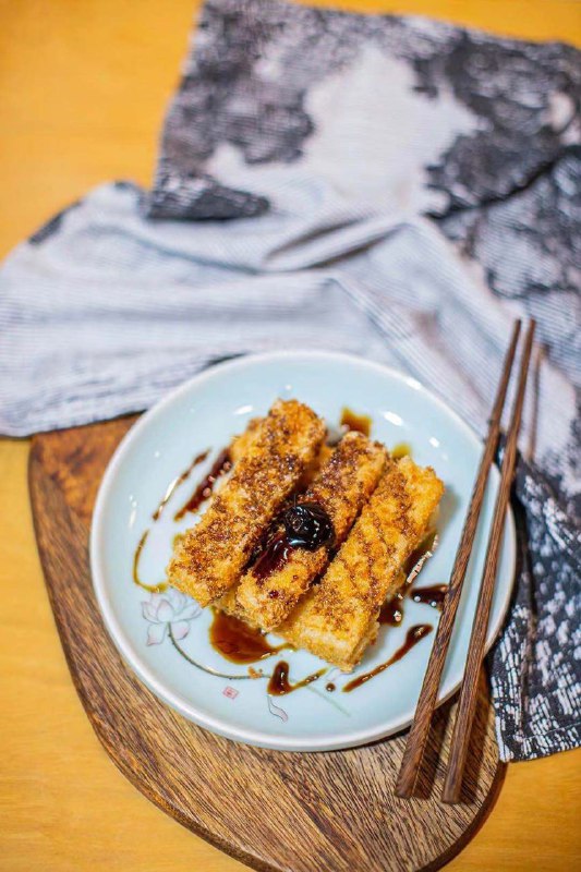 #Food #Life #芝加哥📩 接群友来稿，她向我们介绍了芝加哥神仙川渝火锅店 侨林⭐️ 侨林火锅 ⭐️📍Location: 2105 S Jefferson St. Chicago, IL 60616 (With Designated Free Parking.)🥢 红糖糍粑我自己是很少吃甜的东西的，但是对糯米类的食物是情有独钟的