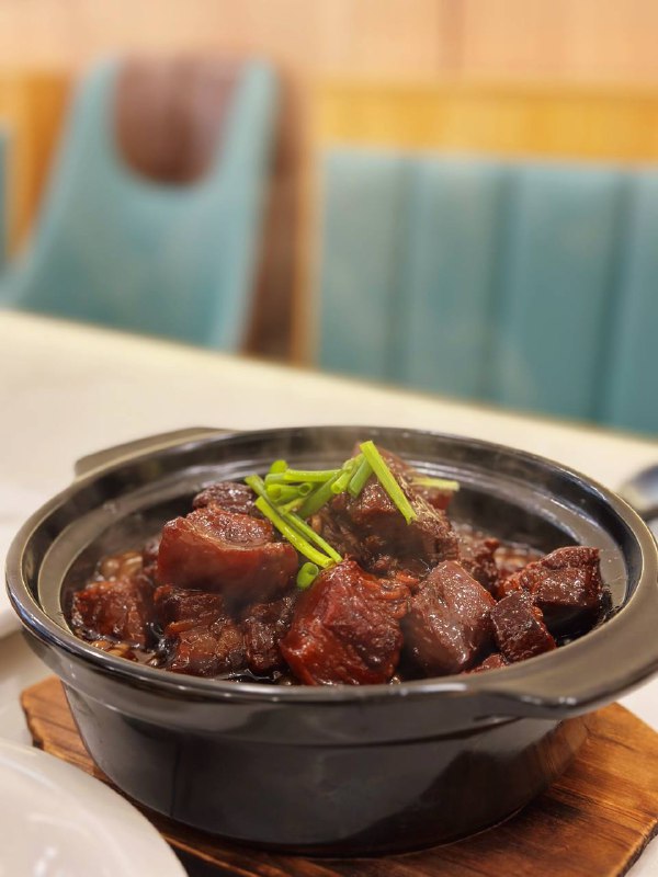 #Life #Food🍳 新培记·私房菜📍 杭州· 塘苗路8号💰 人均：¥70公司周围终于有好吃的杭帮菜馆子了，这家是塘苗路新开的本地馆子