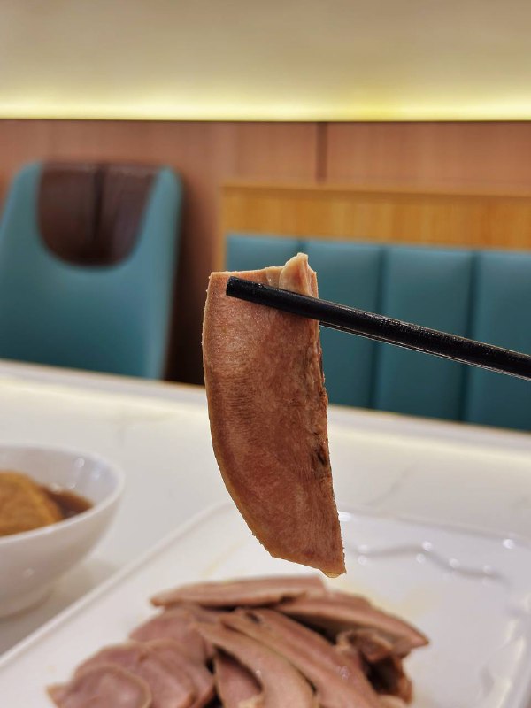 #Life #Food🍳 新培记·私房菜📍 杭州· 塘苗路8号💰 人均：¥70公司周围终于有好吃的杭帮菜馆子了，这家是塘苗路新开的本地馆子