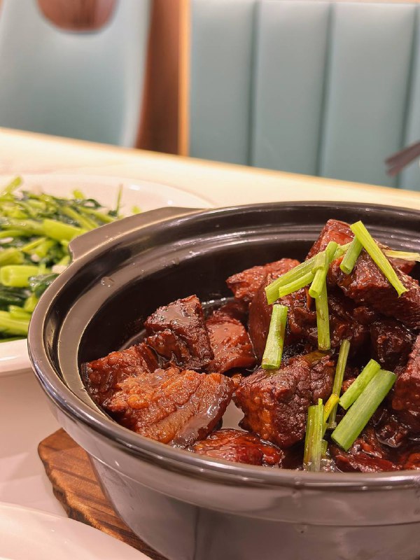 #Life #Food🍳 新培记·私房菜📍 杭州· 塘苗路8号💰 人均：¥70公司周围终于有好吃的杭帮菜馆子了，这家是塘苗路新开的本地馆子