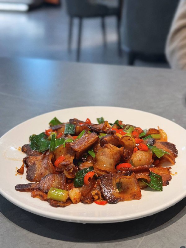 #Life #Food⛰️ 湘里湘亲(东新路店) ⛰️ 📍 杭州·拱墅区·石桥路395-1号大润发1楼（外围）💴 人均：¥60开了挺多年的湘菜家常馆子