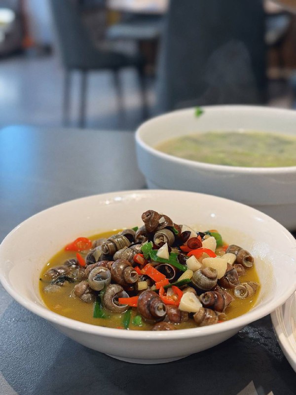 #Life #Food⛰️ 湘里湘亲(东新路店) ⛰️ 📍 杭州·拱墅区·石桥路395-1号大润发1楼（外围）💴 人均：¥60开了挺多年的湘菜家常馆子