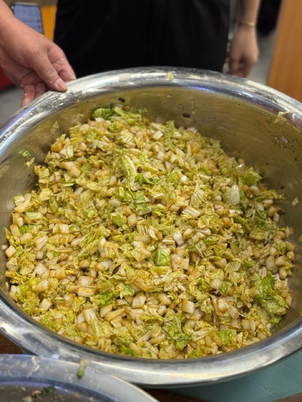 #Life #Food📒 本周觅食笔记：包子宴🤔 其实在杭州，很少能吃到山东沿海地区的那种海鲜包子