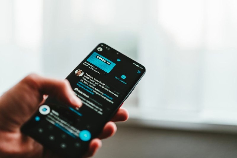 #Web🐦 之前介绍过的可以将长文以 Tweet threads的方式发布的发推服务 Typefully 也迎来了更新