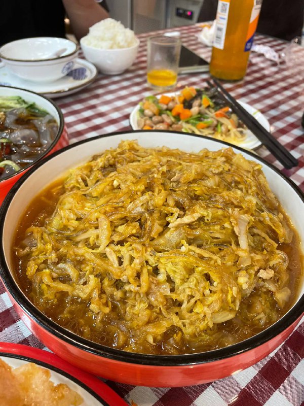 #Life #Food⭐️ 郭包又东北菜 ⭐️📍 杭州 · 北部软件园中天园外围又是一家新开的东北菜，最近一直能在各个社交平台上刷到