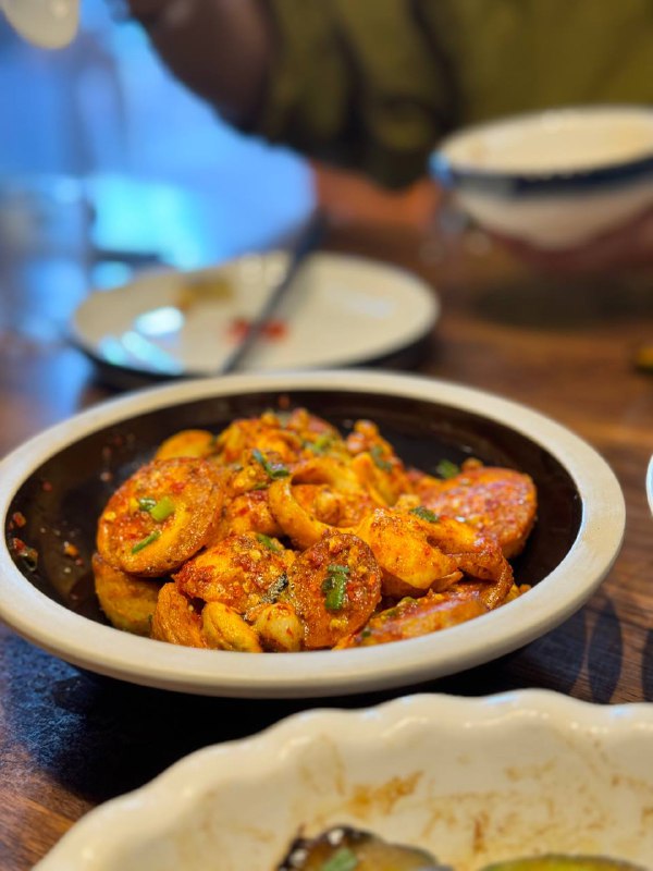 #Life #Food又是许久未更新的觅食系列，今天推荐一家在杭州非常小众，但是又能列入我年度最爱的馆子的一家湘菜馆