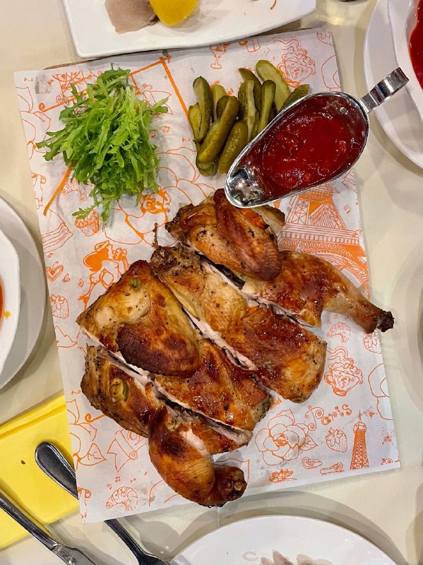 #Food #Life📩 接读者来稿，他向我们分享了位于北京的一家俄罗斯西餐厅