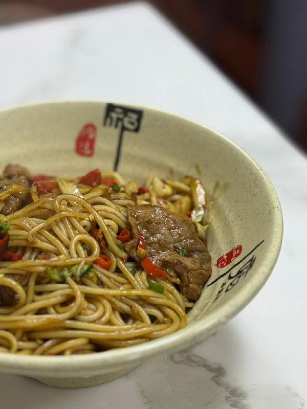 #Life #Food🍜 广丰一家人粉面馆📍 杭州·拱墅·新华路182号💰 人均：¥30说到江西粉，在杭州有几个还不错的选择，之前我介绍过 [赣粉阁]， 今天介绍另一家更不名不见经传但好吃的