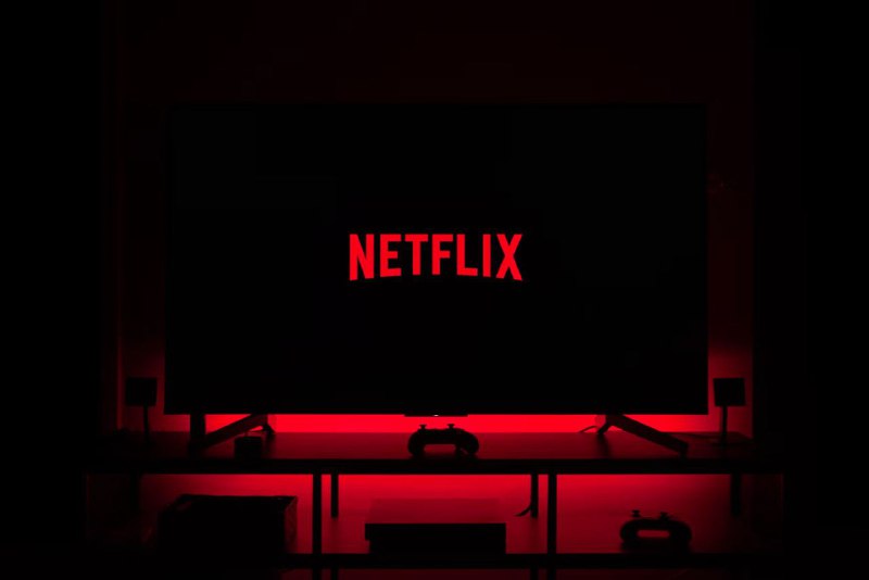 #Netflix #Chrome📺 现在一个剧的 IMDb/豆瓣/烂番茄应该会很大程度影响到观众是否会观看它，如果你是 Netflix 的重度用户，今天这一套让你在 Netflix 直接查看剧集评分的方案或许能帮到你